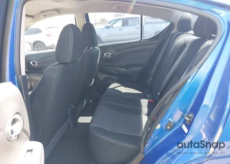 2015 Nissan Versa 1.6 Sv z USA, uszkodzony, nr VIN 3N1CN7AP8FL812874